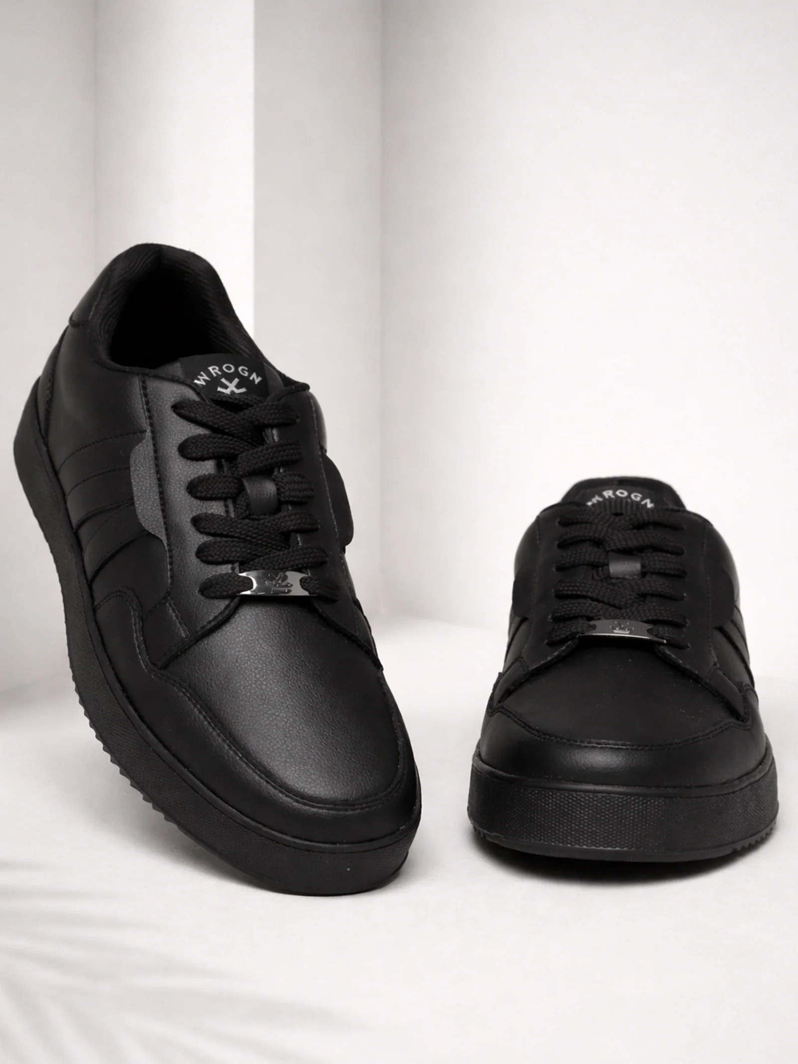 Sneakers  |  Bramble Force - Image 2