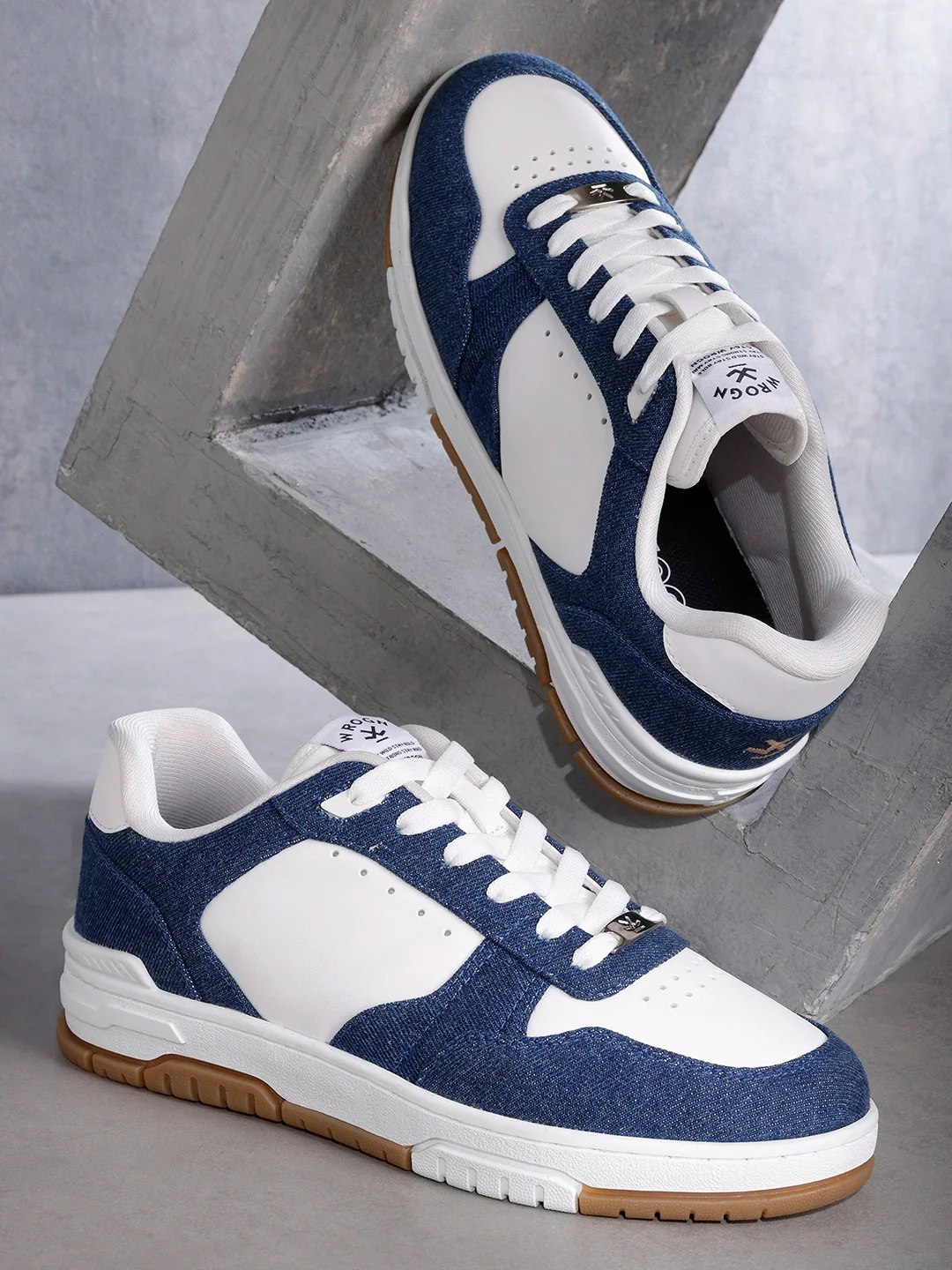 Sneakers  |  Greyhound Indigo Court - Image 3