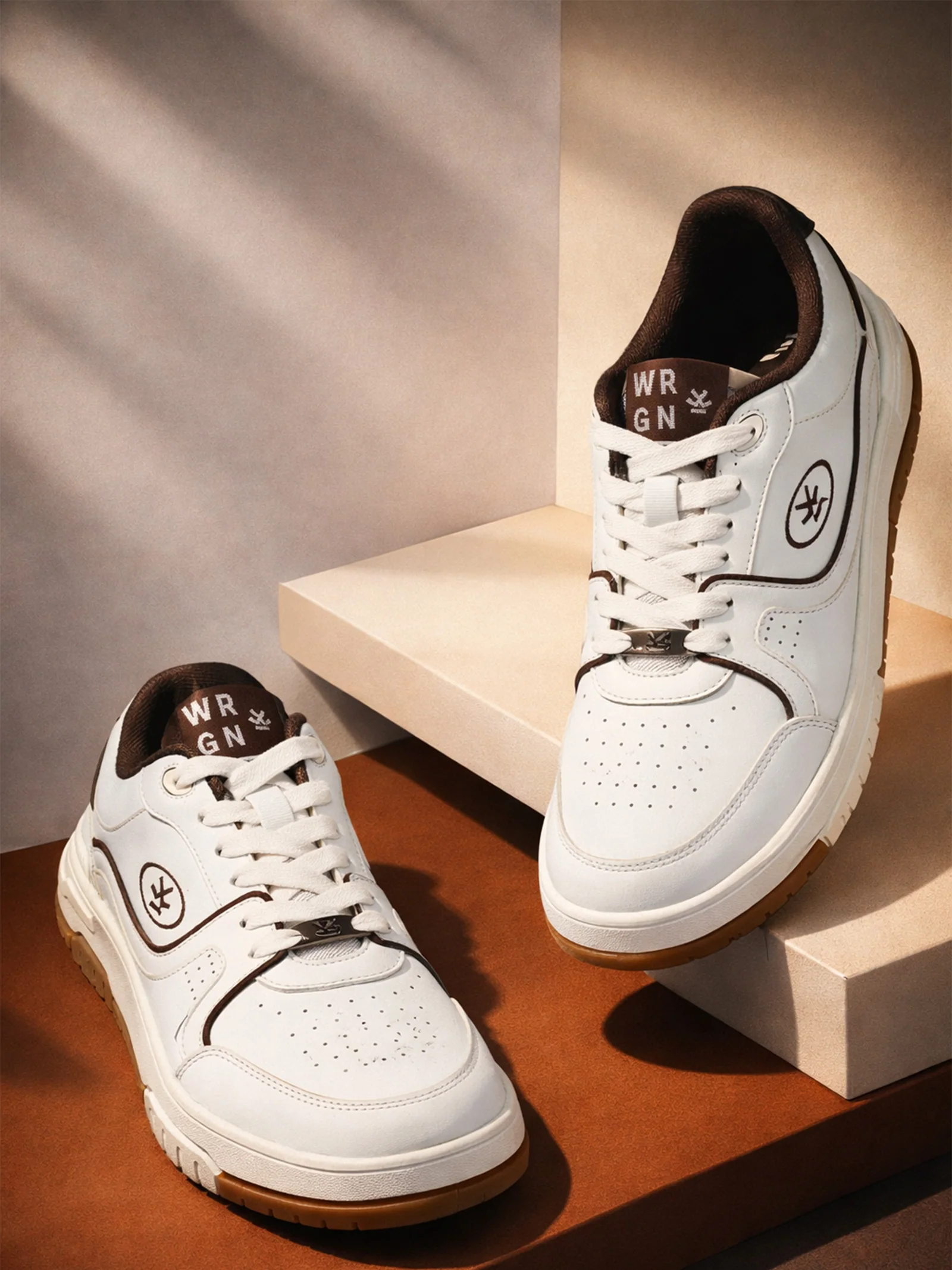 Sneakers  |  Greyhound Toast - Image 2