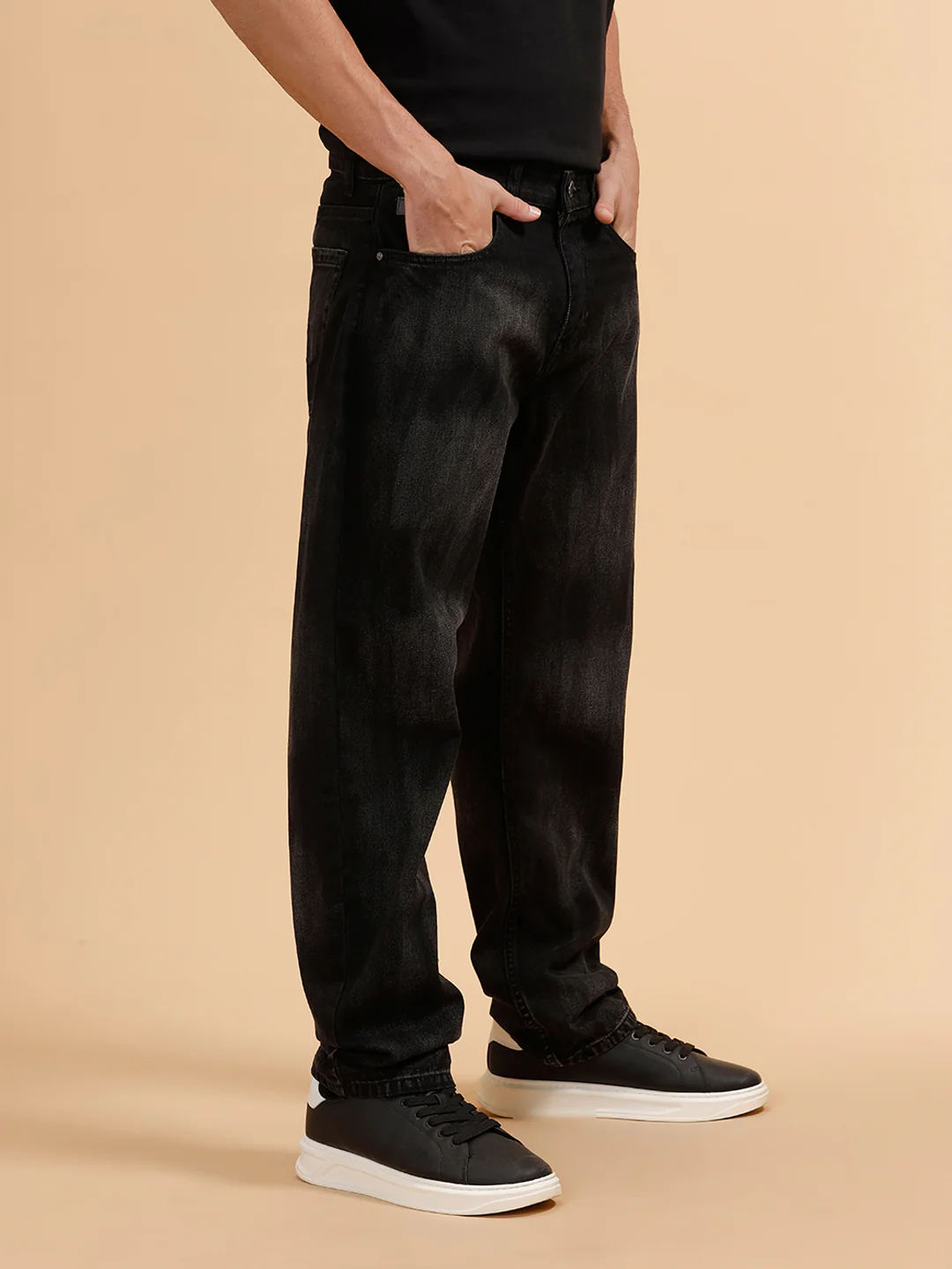 Heavy Fade Anti Fit Jeans | Black - Image 4