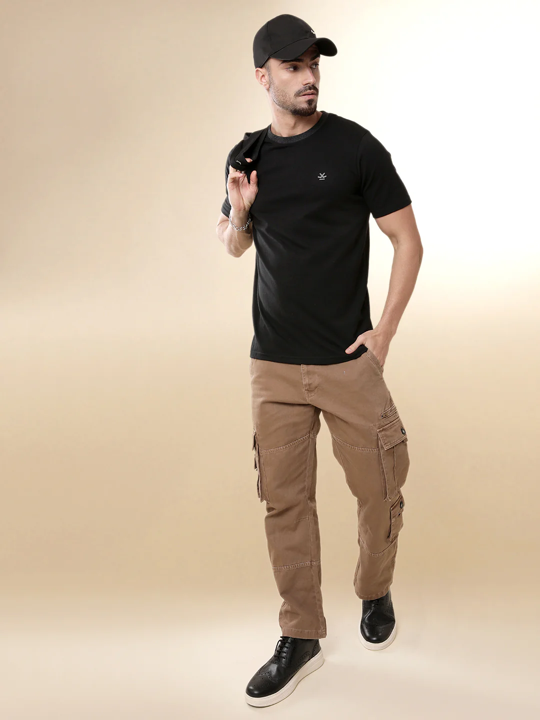 Solid Black Contrast Collar T-Shirt - Image 2