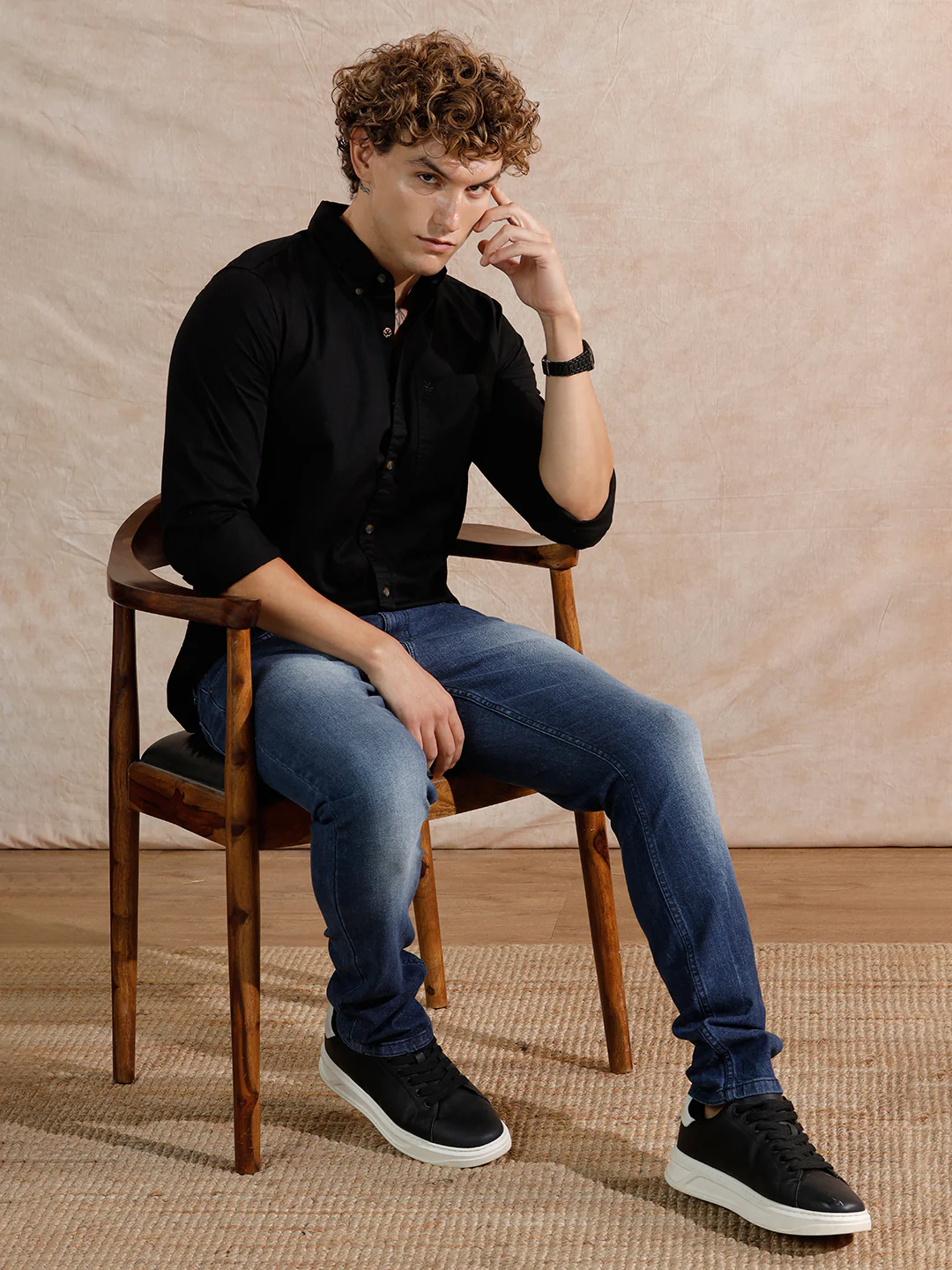 Solid Full Sleeve Regular Fit Shirt | Black - Image 2