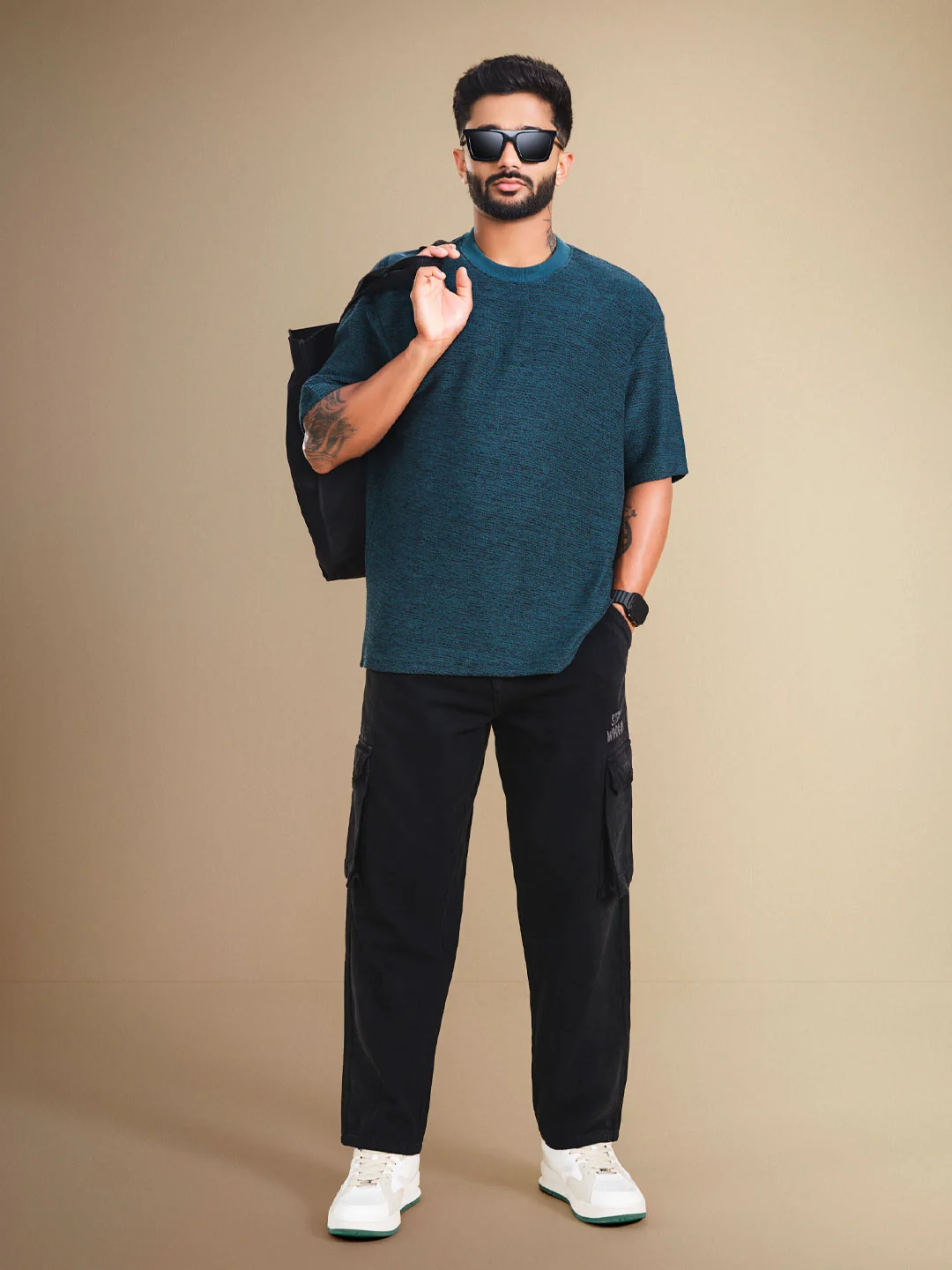 Solid Heavy Fade Loose Fit Jeans | Black - Image 2