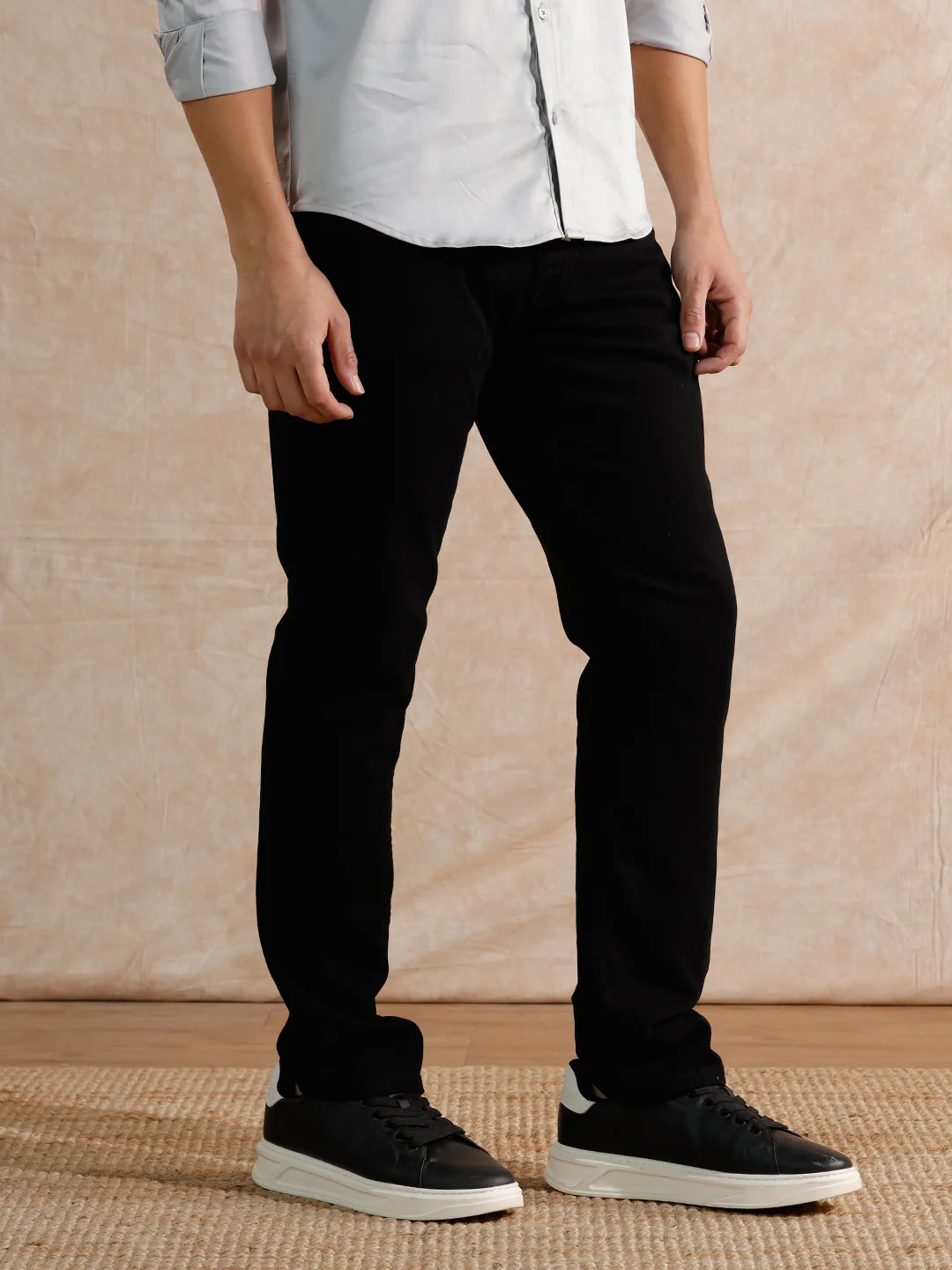 Solid Look Straight Fit Jeans | Black - Image 4