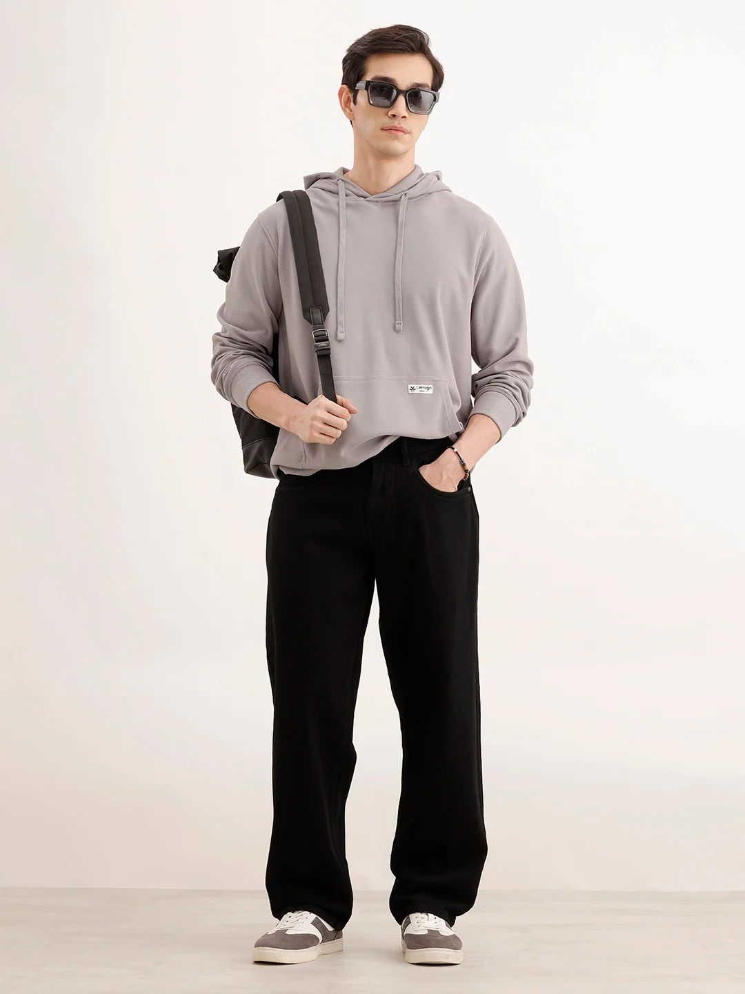 Solid Loose Fit Denim Jeans | Black - Image 2