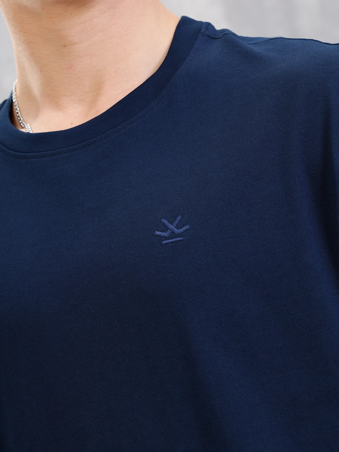 Solid Oversized T-Shirt | Blue - Image 4