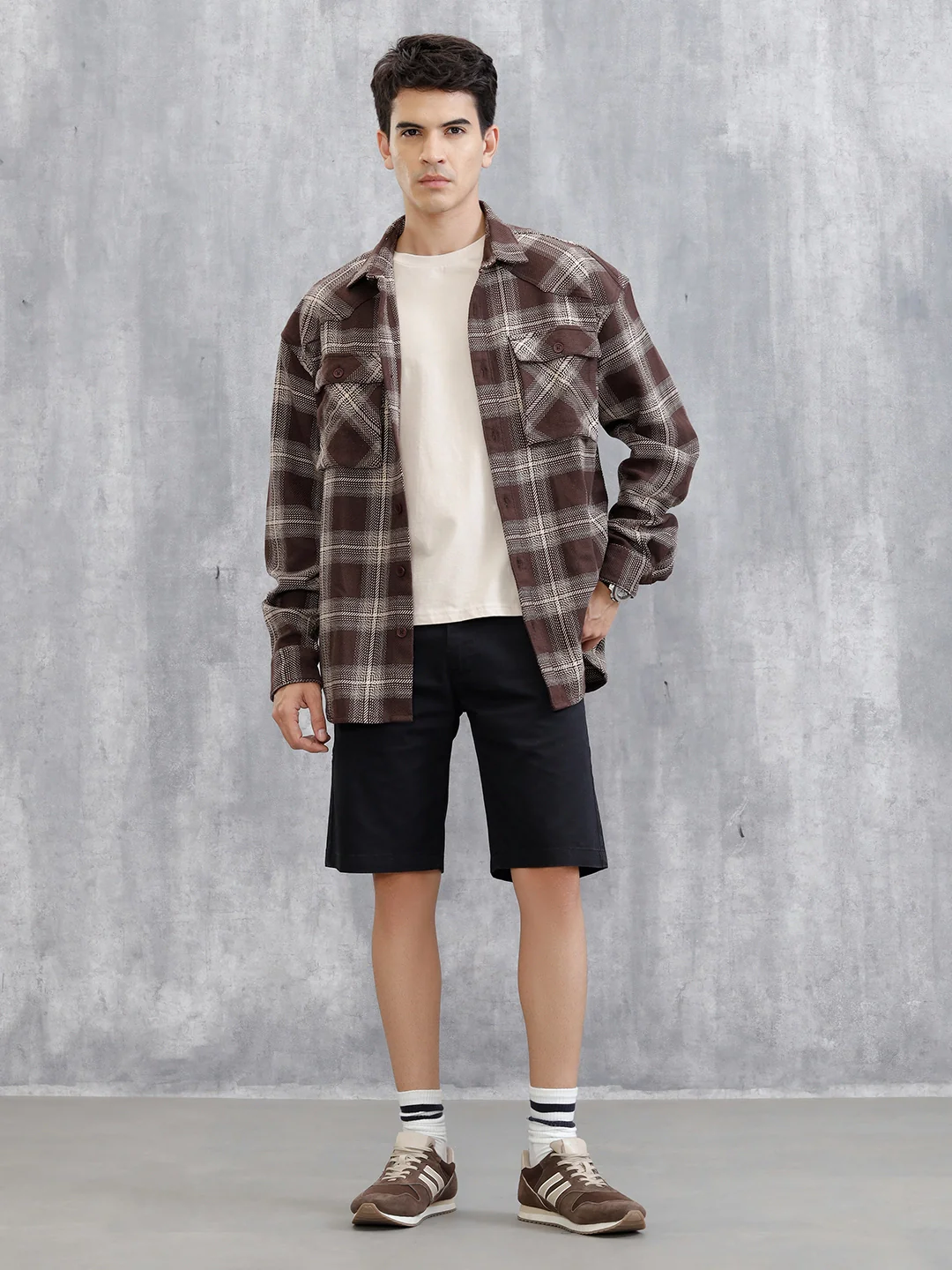 Solid Regular Fit Shorts | Black - Image 2