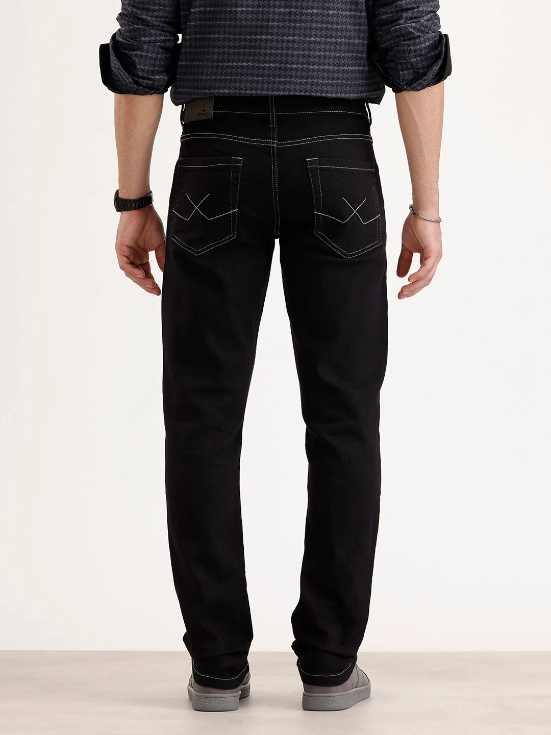 Solid Slim Fit Denim Jeans | Black - Image 3