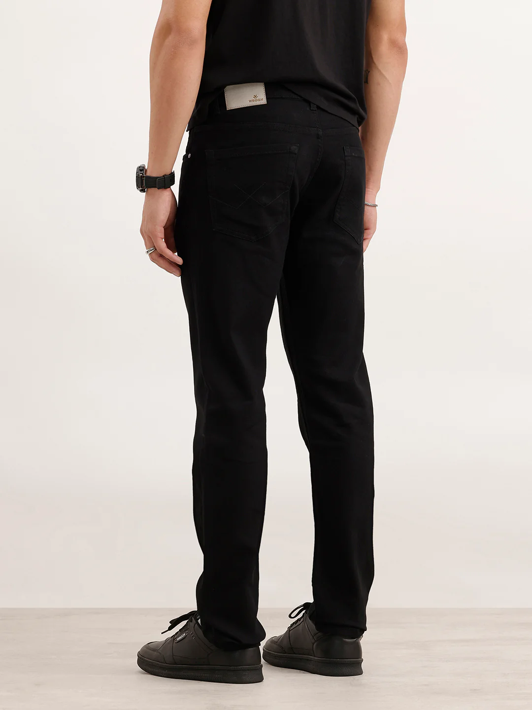 Solid Slim Fit Denim Jeans  | Black - Image 3