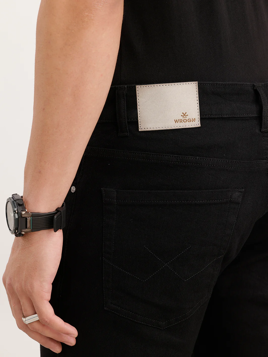 Solid Slim Fit Denim Jeans  | Black - Image 6