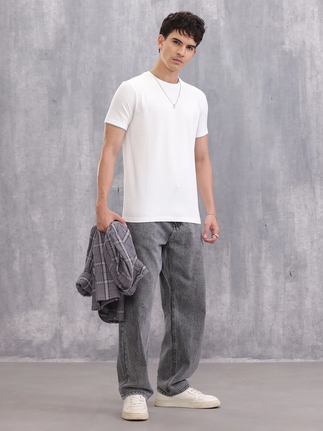 Solid Slim Fit T-Shirt | White - Image 2