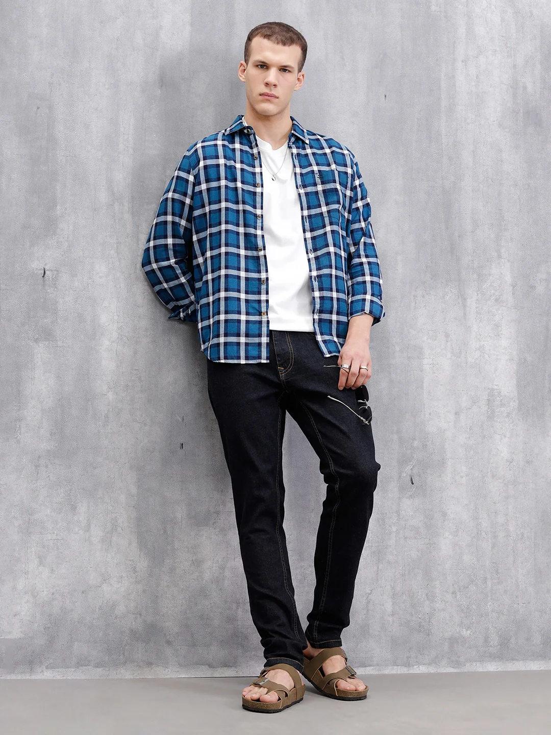 Solid Slim Tapered Jeans | Dark Blue - Image 2