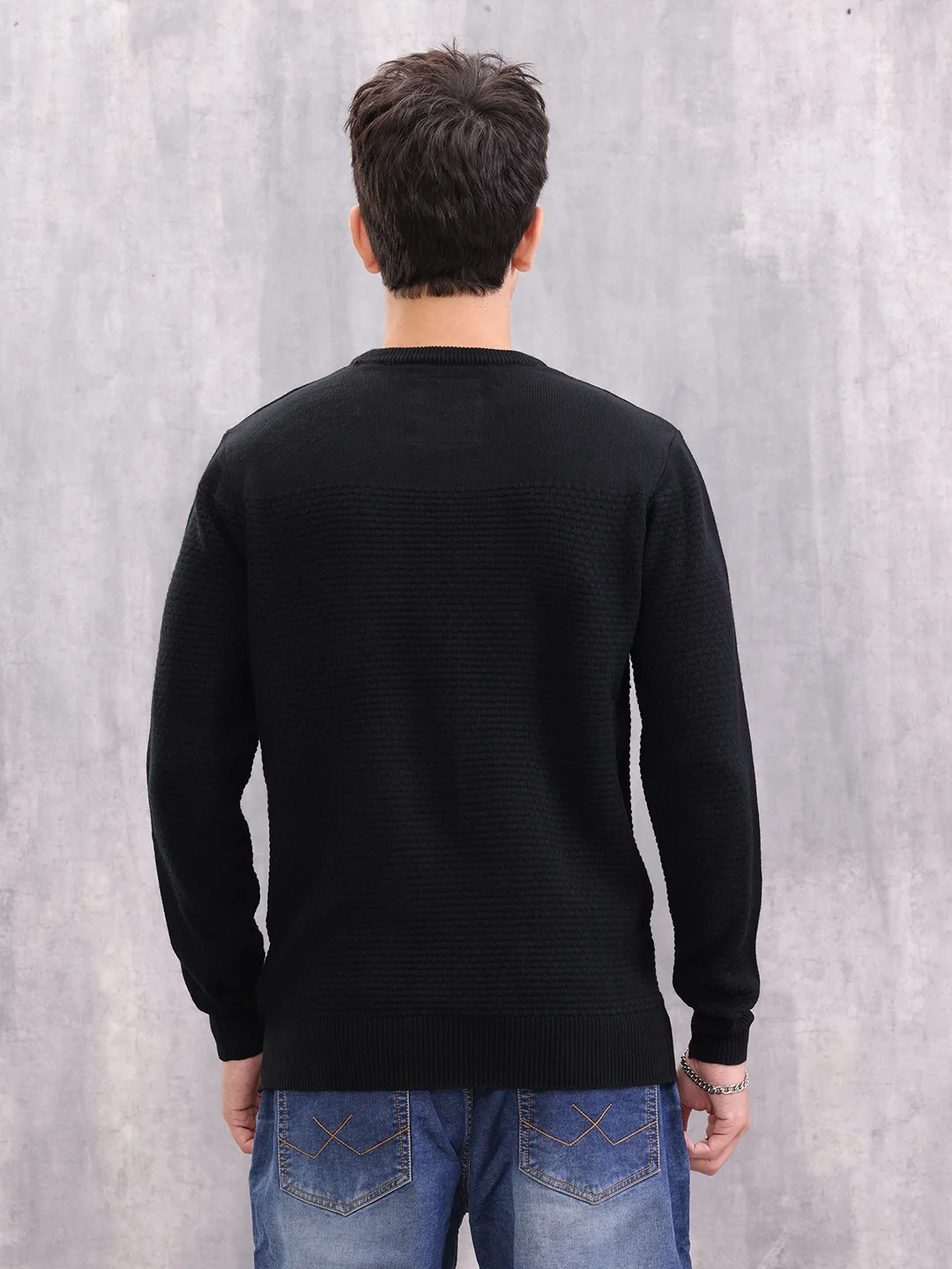 Solid Textured Pull Over | Black - Image 3
