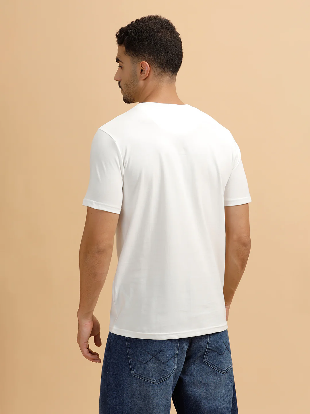 Spiral Motion Placement Printed T-Shirt | White - Image 3