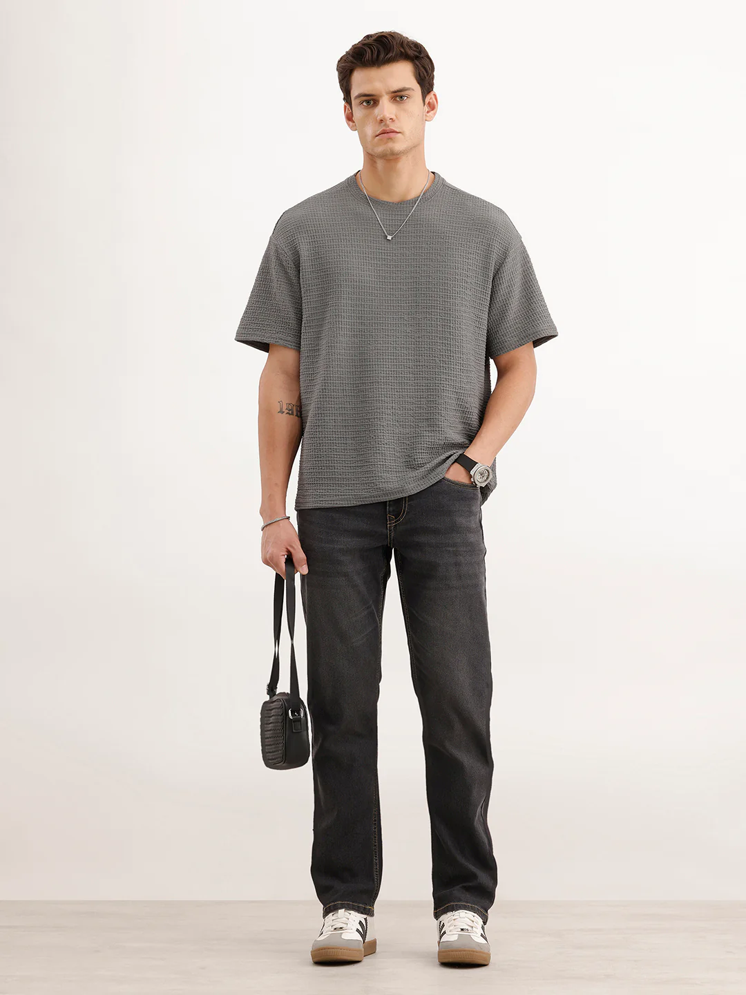 Straight Fit Faded Denim Jeans  | Grey - Image 2