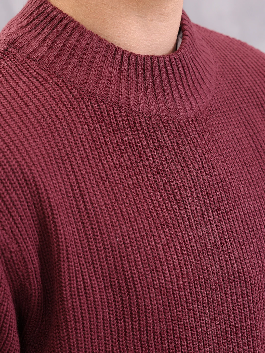 Structured Round Neck Comfort Fit Pullover | Wine - Image 5