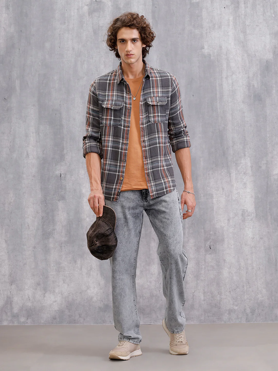 Textured Utility Check Shirt In Slim Fit  | Dark Grey - Image 4