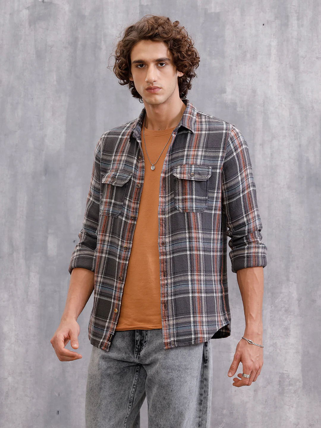 Textured Utility Check Shirt In Slim Fit  | Dark Grey - Image 7