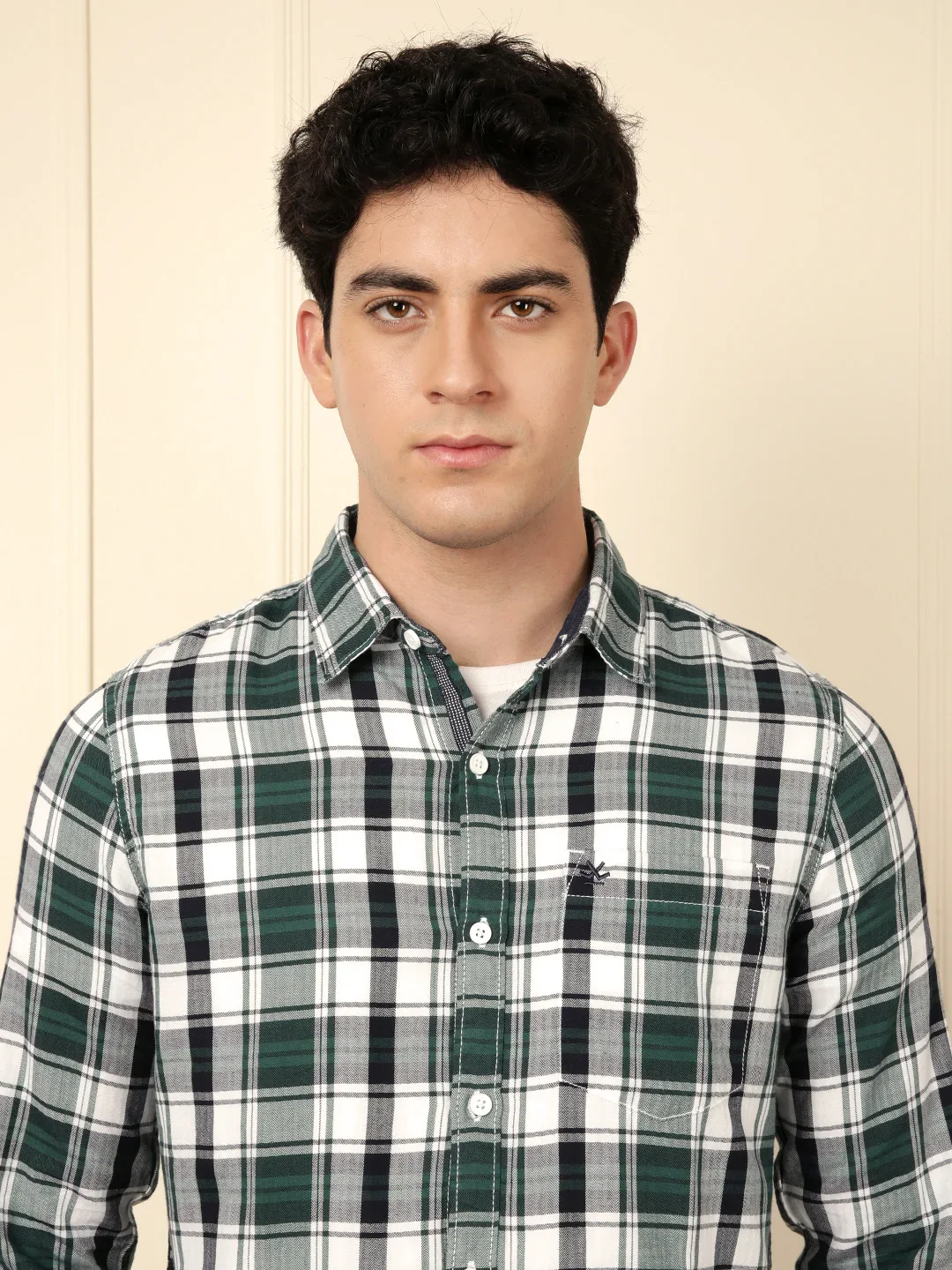 Urban Checked Shirt in Green - Image 5