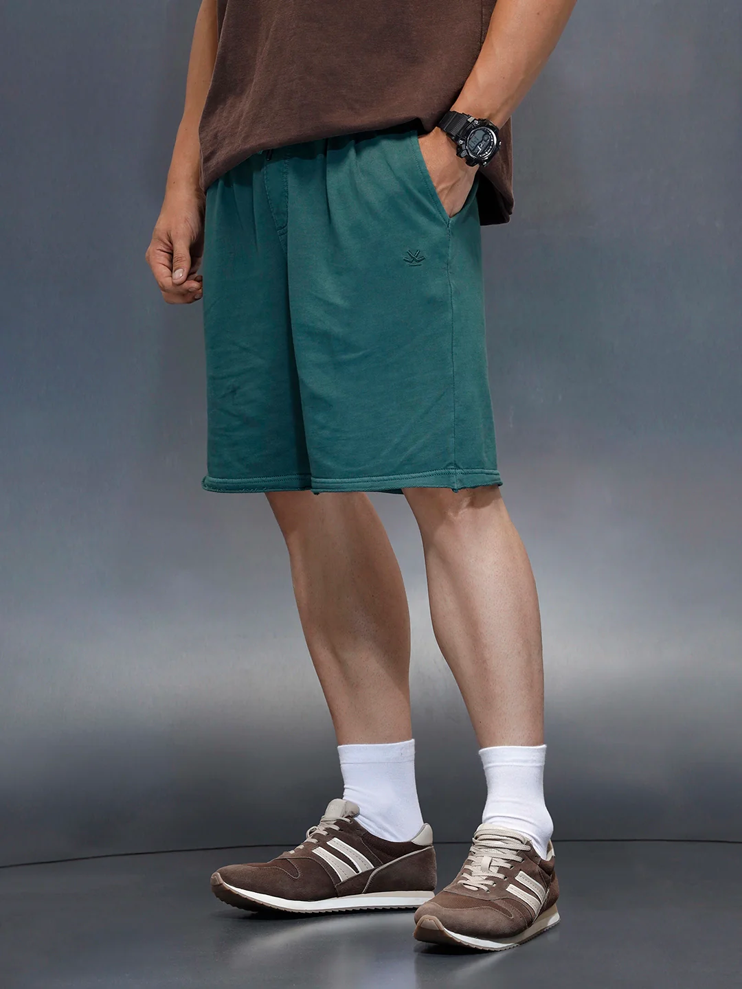 Washed Men's Casual Oversized Fit Shorts | Dark Green - Image 4