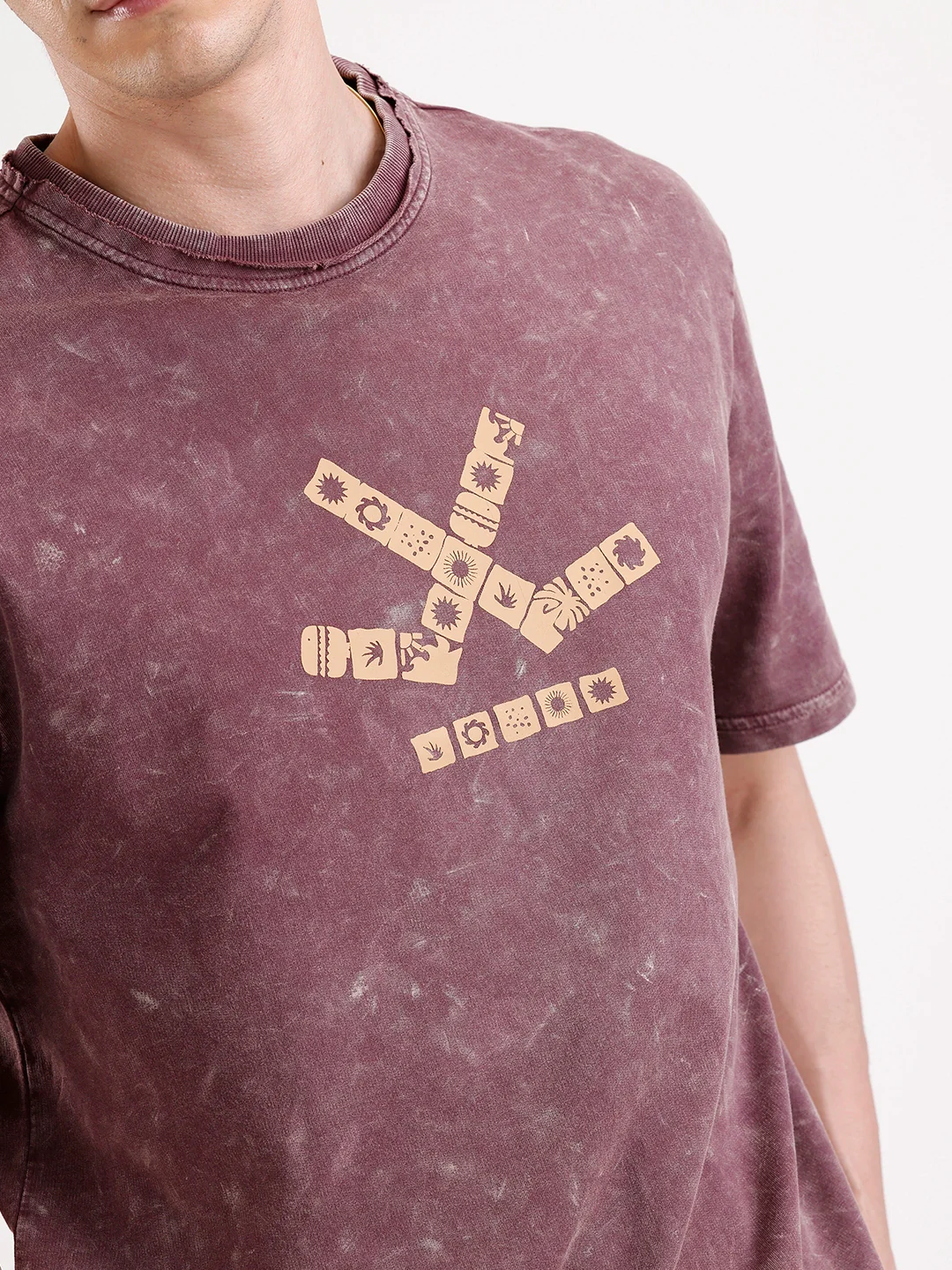 Washed Placement Printed Oversized T-Shirt   |  Maroon - Image 5