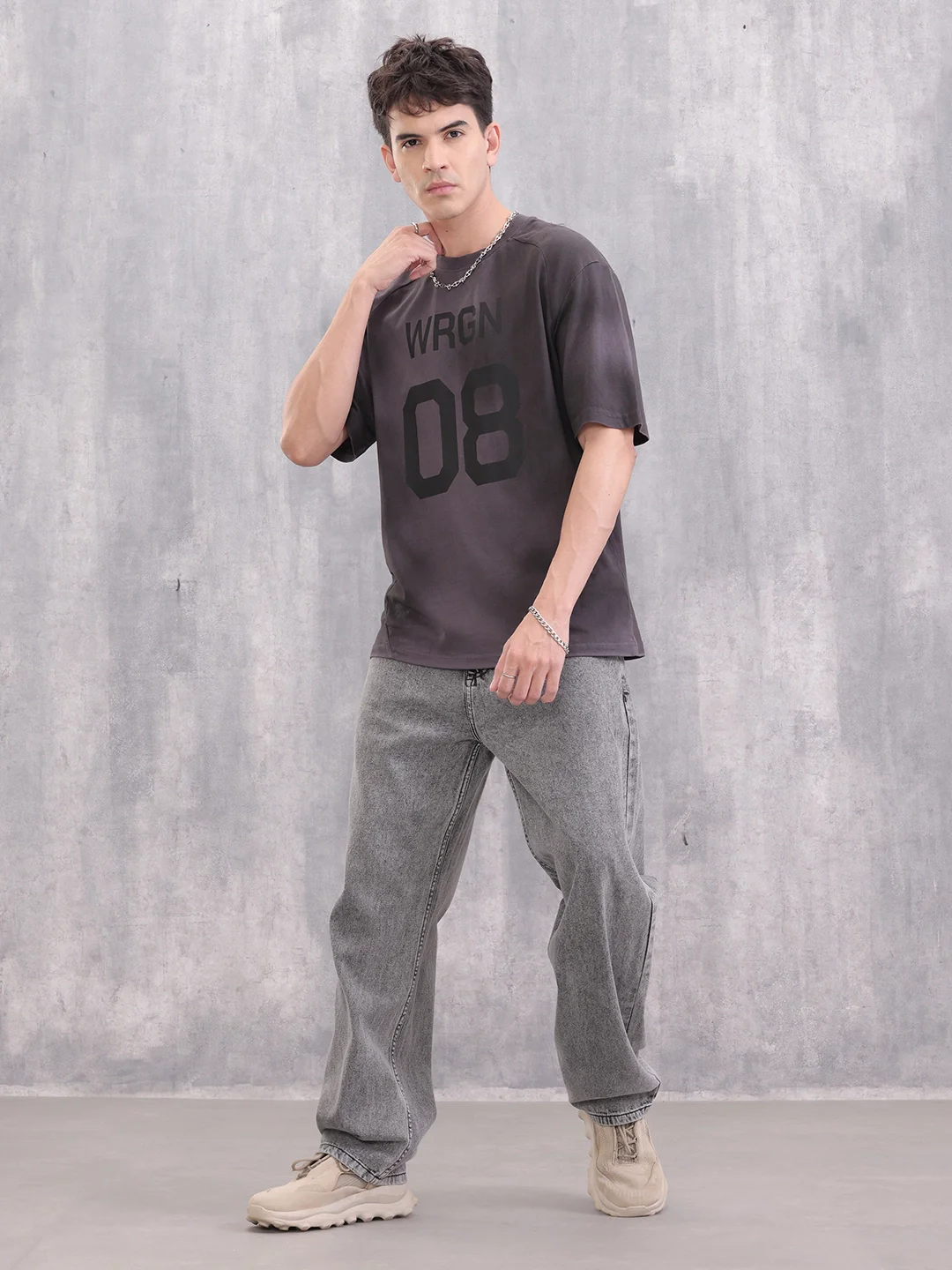 Washed Raglan Sleeve Oversized Men T-shirt | Dark Grey - Image 2