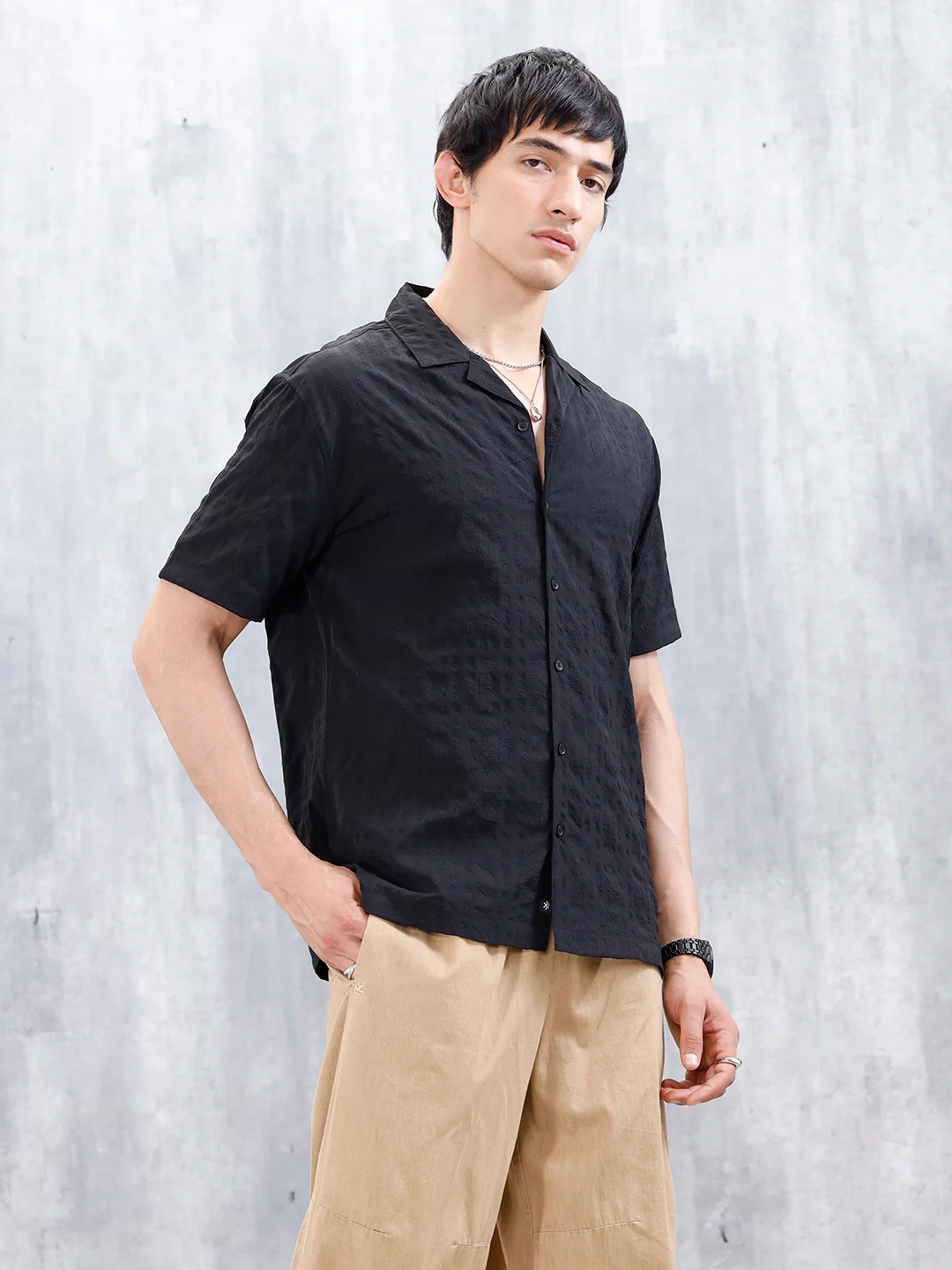 Wrogn Mens Casual Textured Comfort Fit Shirt | Black - Image 4