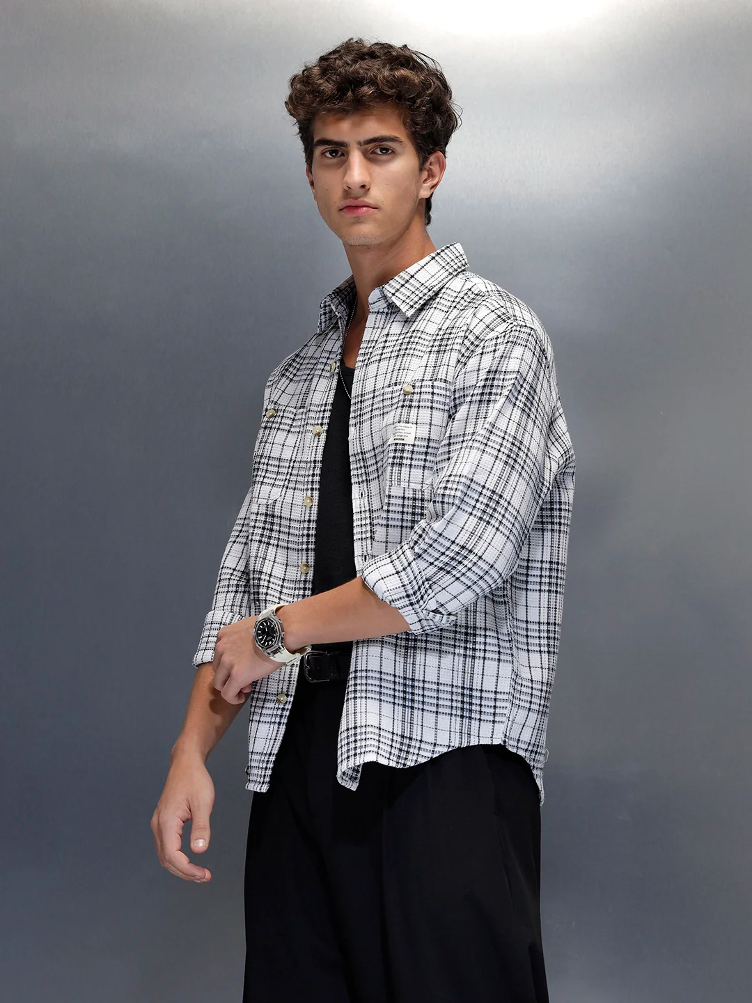 Wrogn Men's Checkered Double Pocket Casual Shirt | White - Image 4
