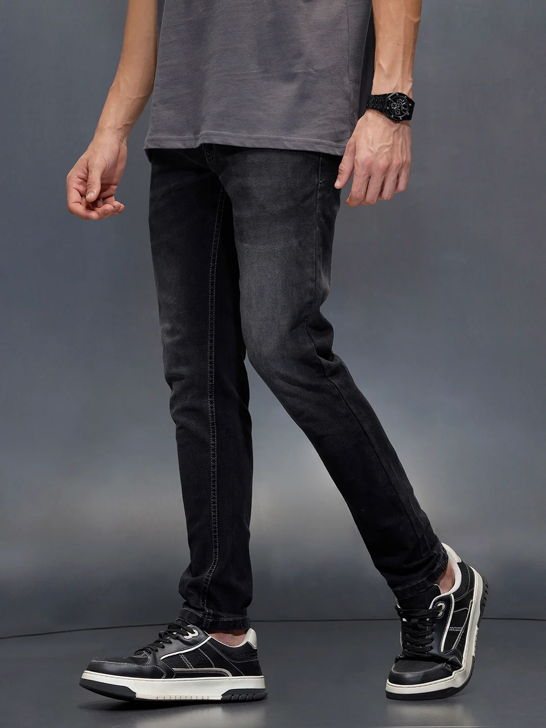 Wrogn Men's Slim Tapered Fit Jeans | Grey - Image 4