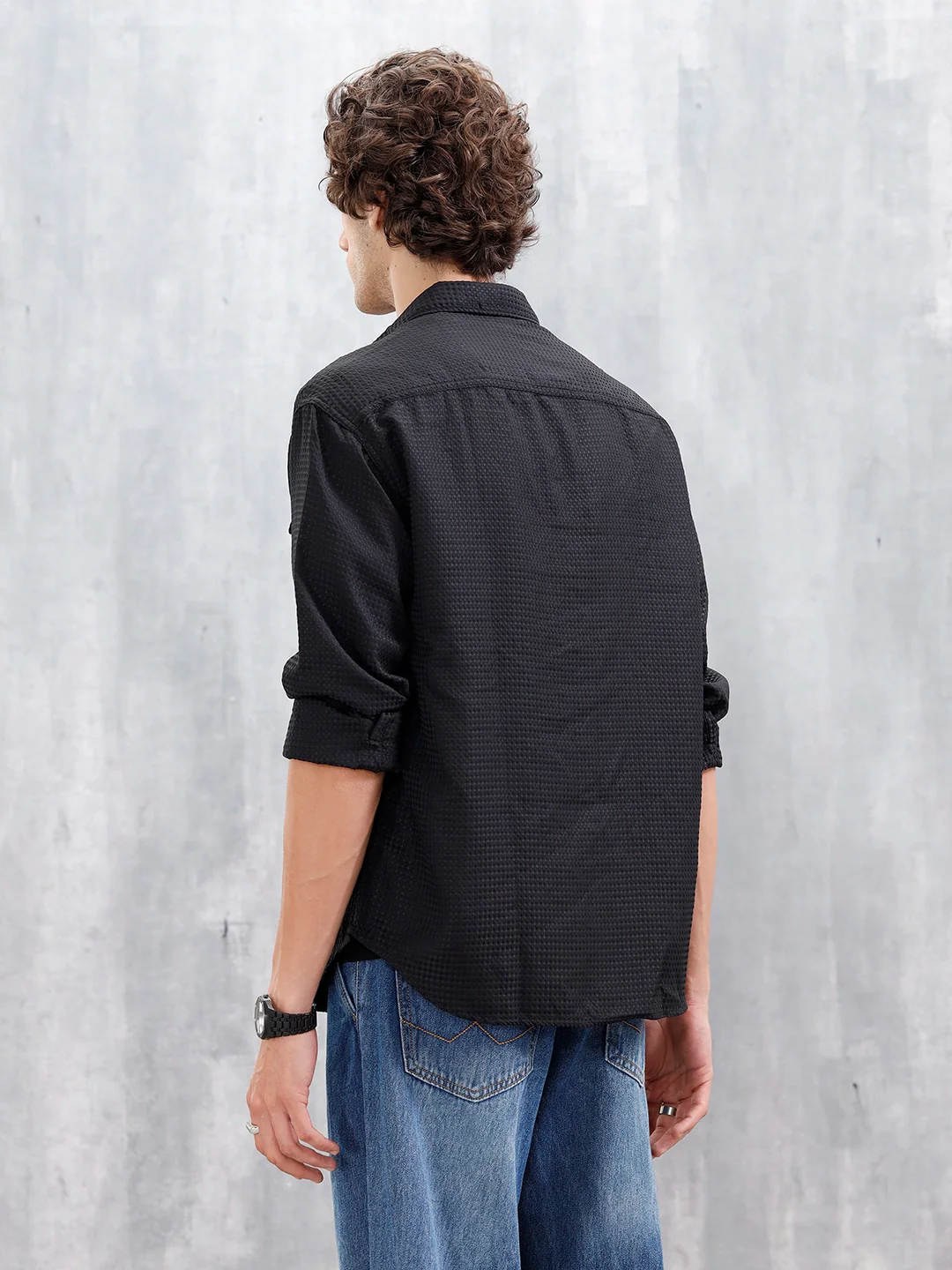 Wrogn Oversized Double Pocket Textured Shirt For Men's | Black - Image 3