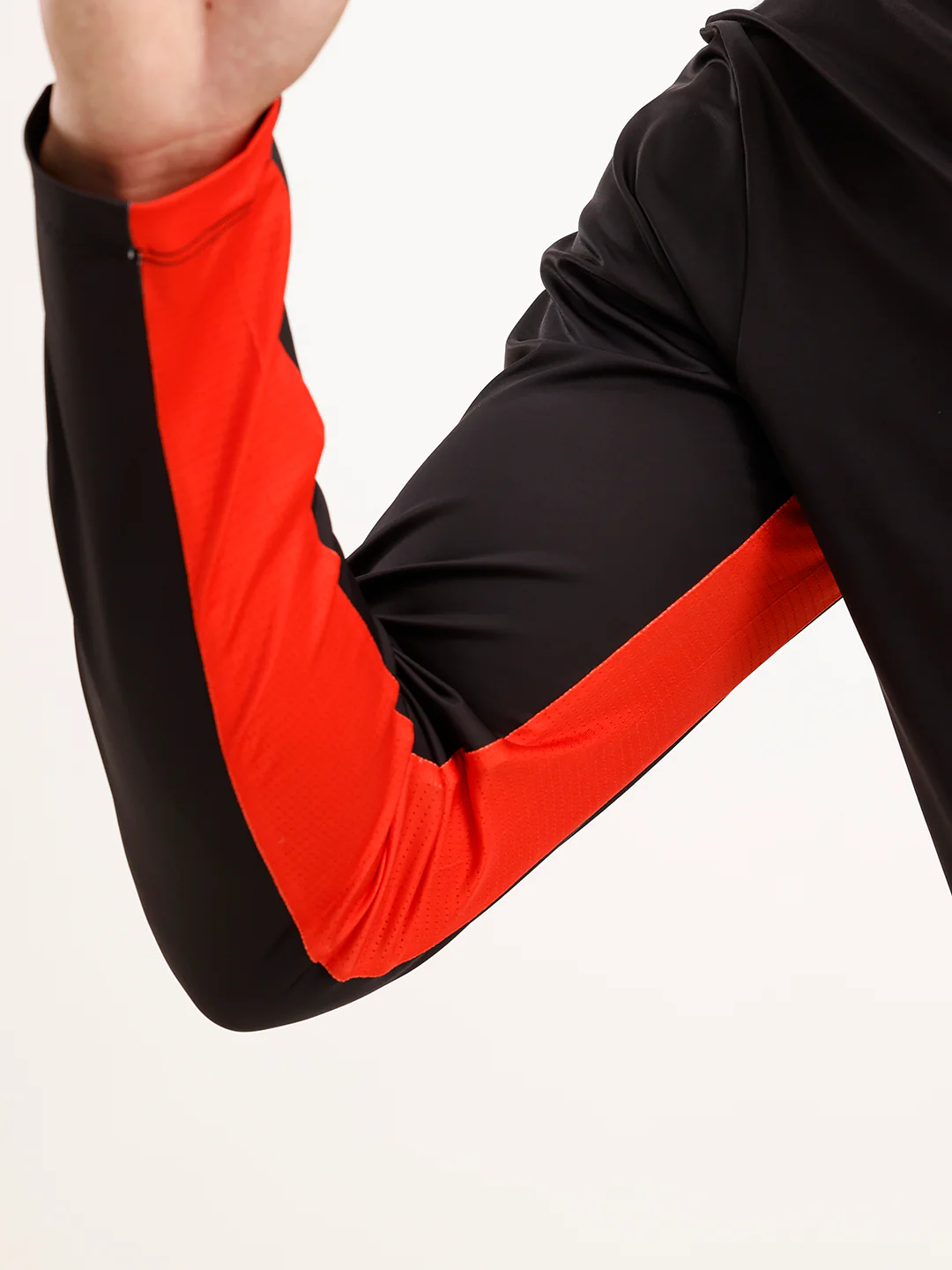 Wrogn x SRH Performance Quarter Zip T-Shirt | Black - Image 7